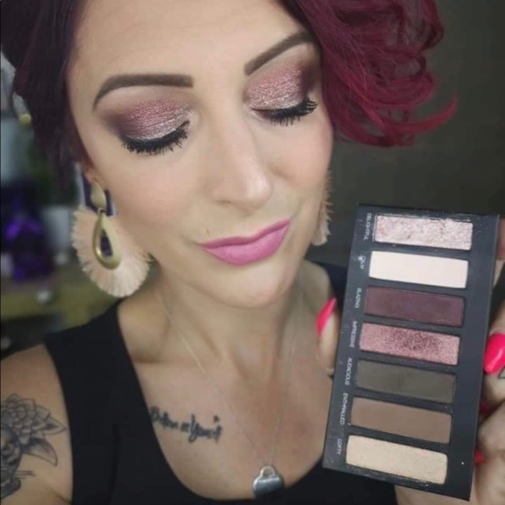 Addition moodstruck palette6